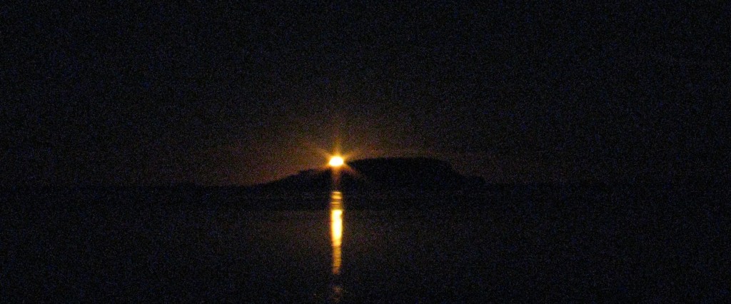 moonrise encounter bay